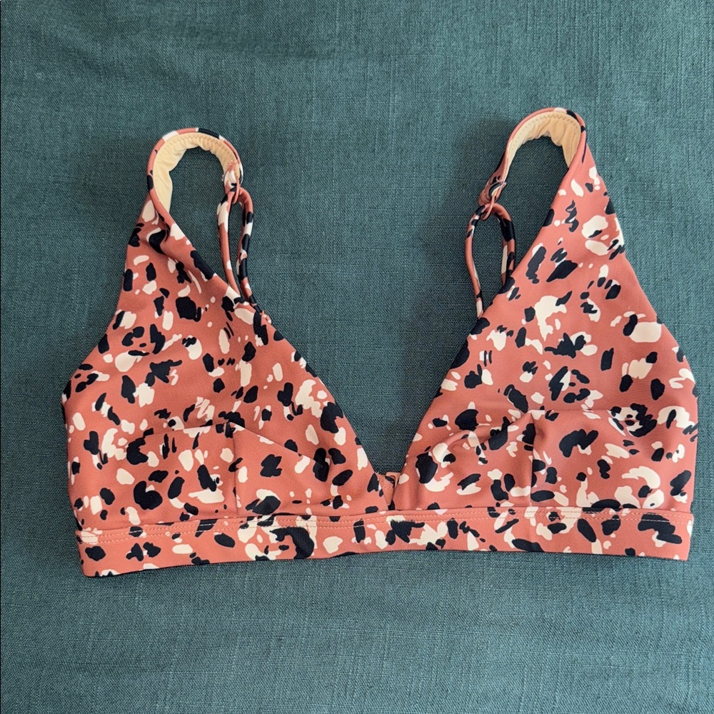 Old Navy Leopard Print Bikini Top